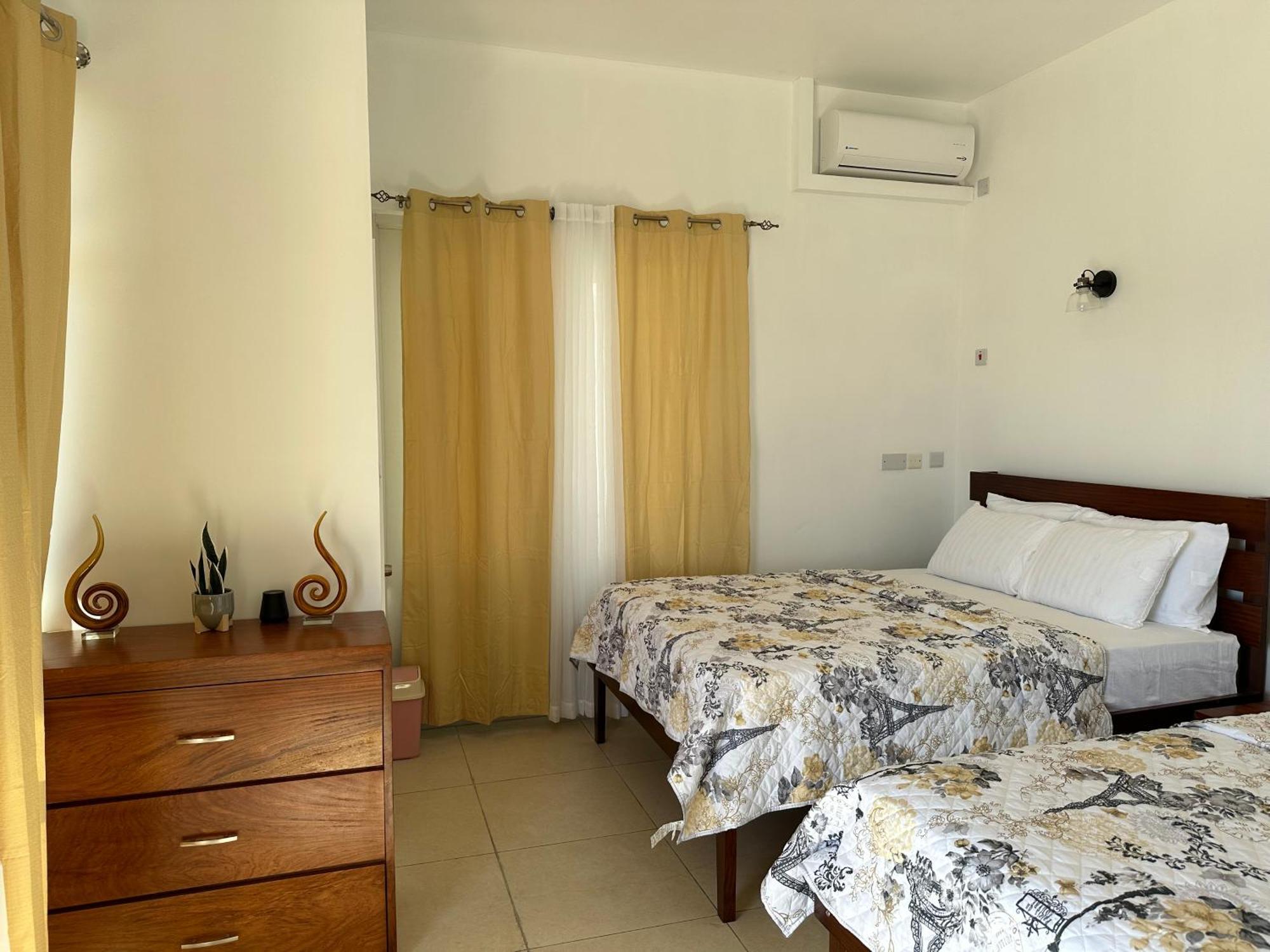 Eldorado Guesthouse & Car Rental Roseau Ngoại thất bức ảnh