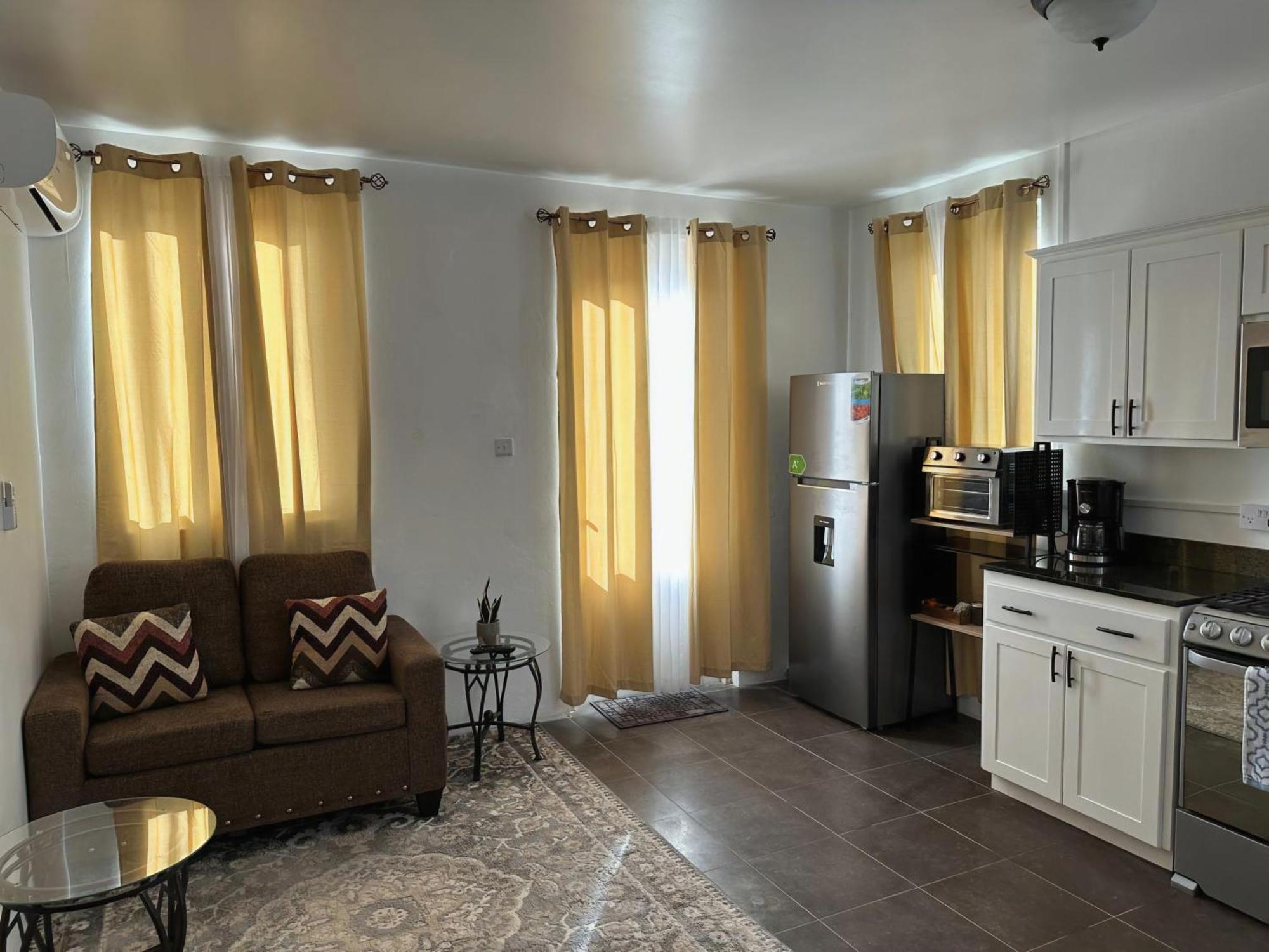 Eldorado Guesthouse & Car Rental Roseau Phòng bức ảnh